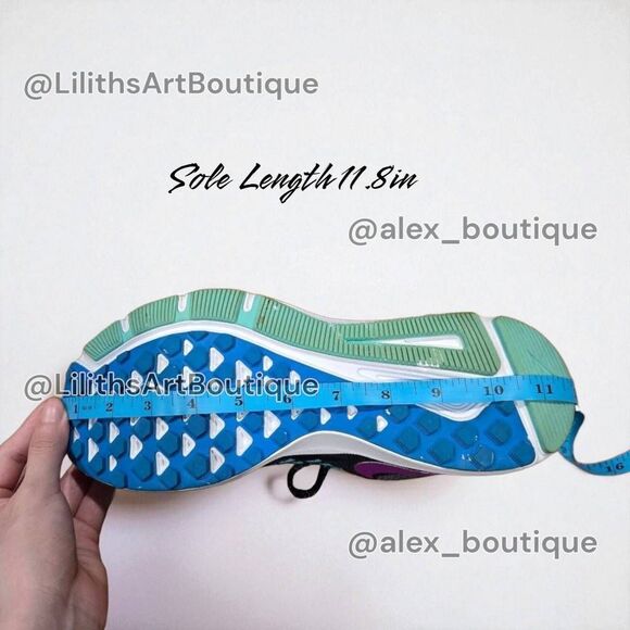 Nike Run Swiftly Running Shoes(F034)-Size 10 for Women - Picture 10 of 13